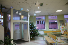 Novoletna dekoracija (1. do 9. razred, 1. december 2018)